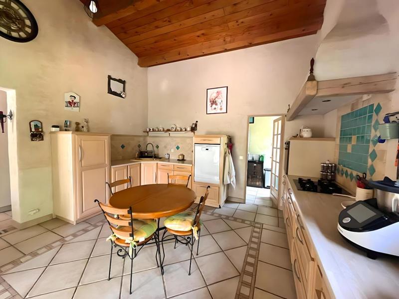 Maison - 170 m² - 5 pièces