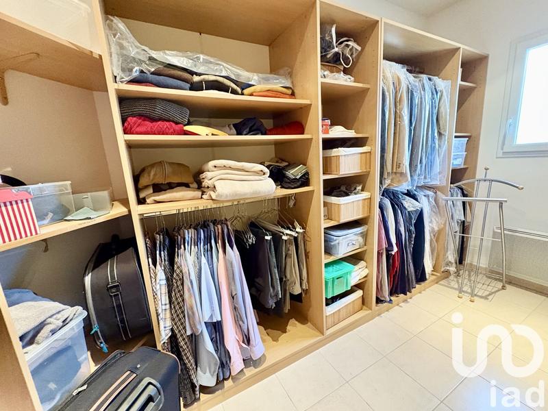 Maison - 224 m² - 8 pièces