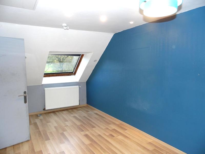 Maison traditionnelle - 137 m² - 6 pièces