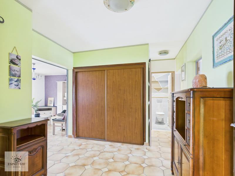 Appartement - 80 m² - 4 pièces