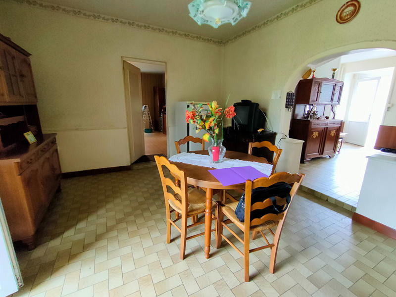 Maison - 145 m² - 7 pièces