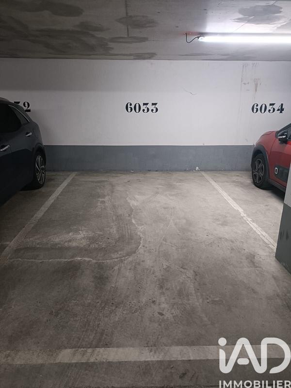 Parking - 15 m²