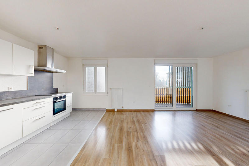 Appartement - 80 m² - 4 pièces