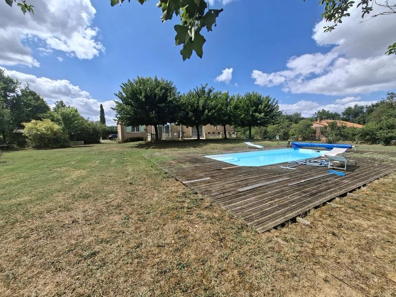 Maison - 153 m² - 4 pièces