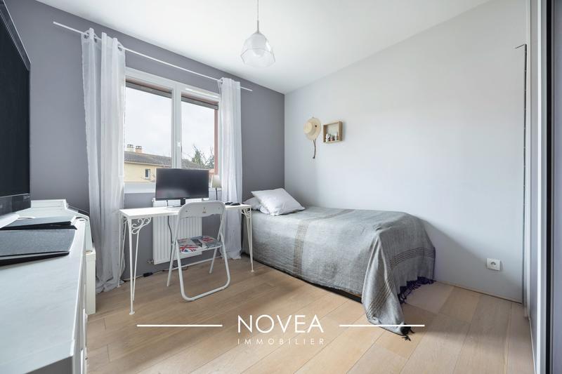 Maison - 159 m² - 7 pièces