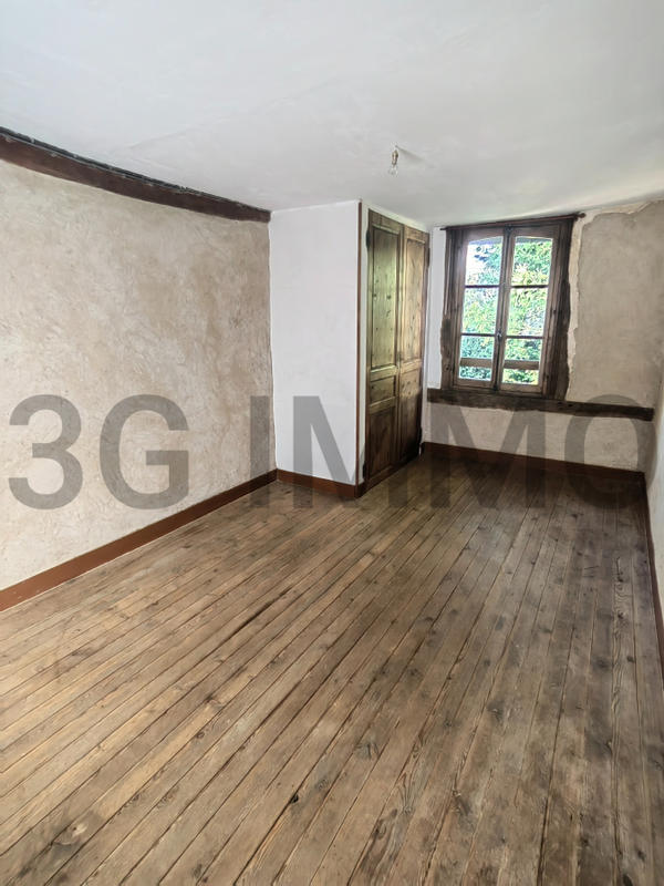 Maison - 101 m² - 5 pièces