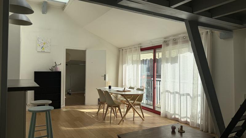 Appartement - 56 m² - 3 pièces