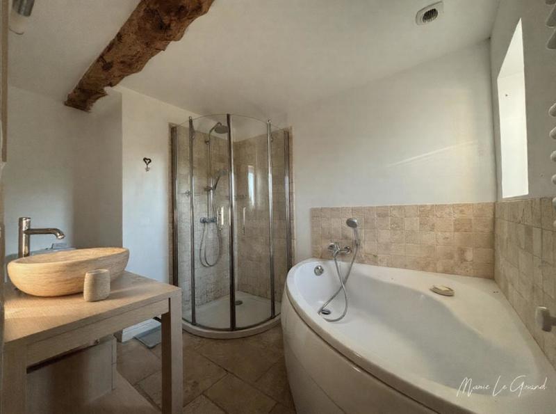 Maison en pierre - 162 m² - 8 pièces