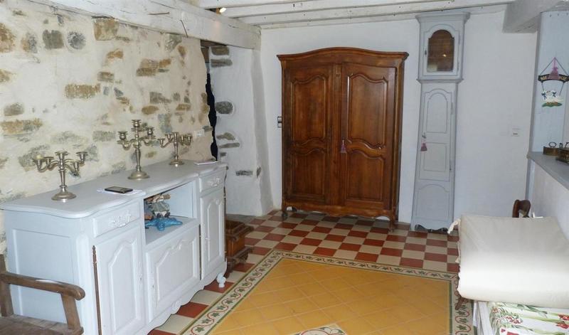 Maison - 185 m² - 8 pièces