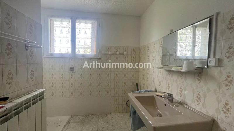 Maison - 165 m² - 8 pièces