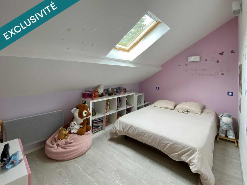 Maison - 121 m² - 8 pièces