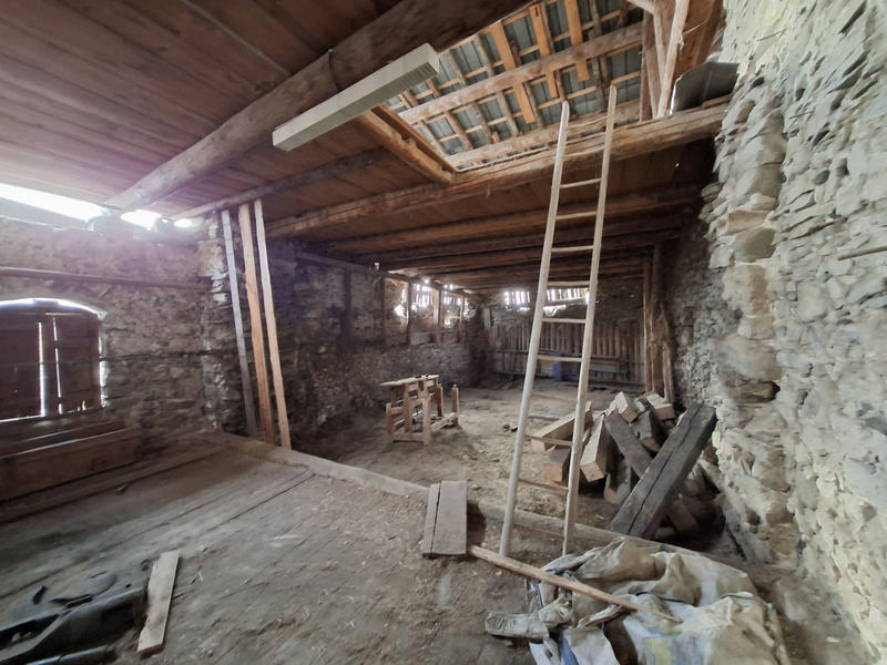 Maison - 300 m² - 3 pièces