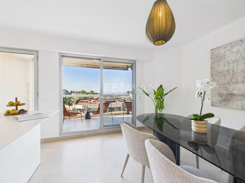 Appartement - 97 m² - 4 pièces