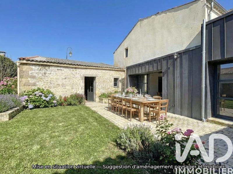 Maison de village - 200 m² - 7 pièces