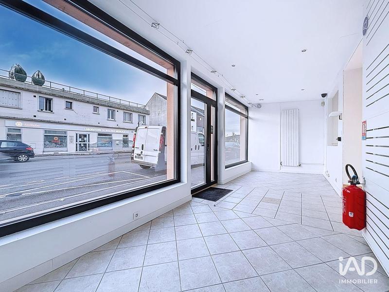 Bureau - 67 m² - 4 pièces