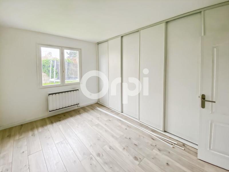 Maison - 176 m² - 8 pièces