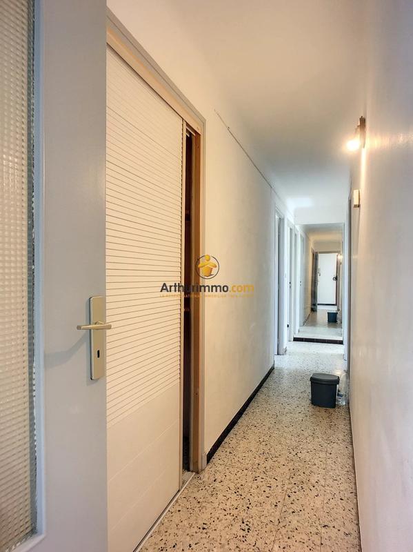 Appartement - 92 m² - 4 pièces