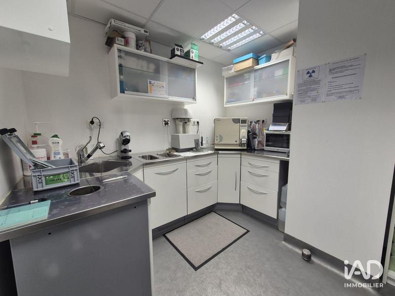 Local commercial - 81 m²