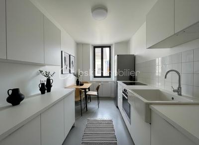 Appartement - 75 m² - 4 pièces