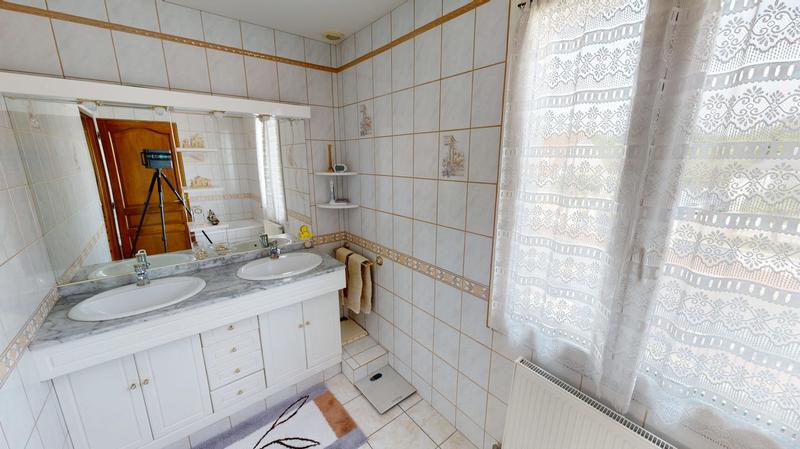 Maison - 132 m² - 7 pièces