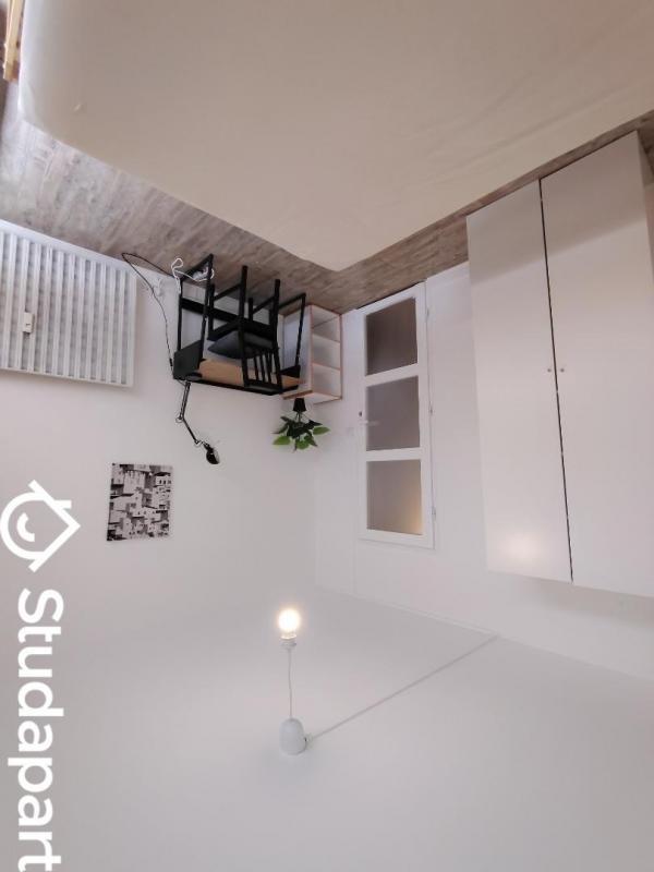 Chambre - 11 m² - 1 pièce