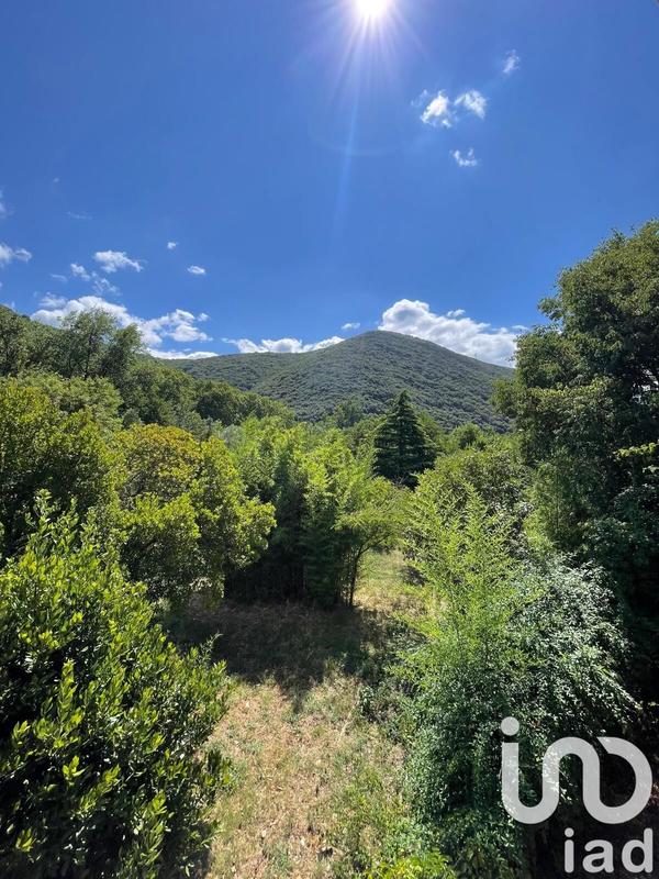 Maison - 220 m² - 9 pièces