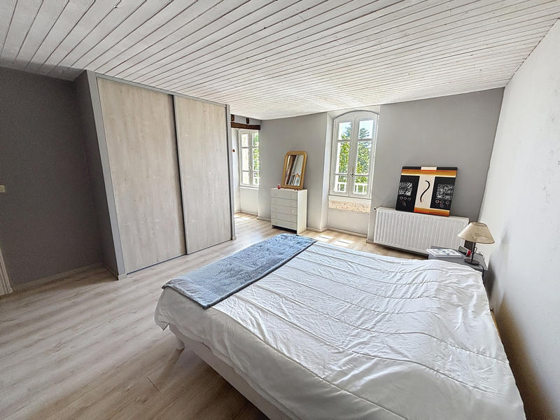 Mas - 195 m² - 5 pièces