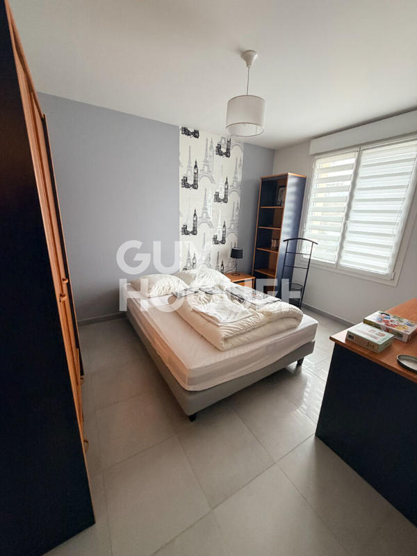 Maison - 210 m² - 8 pièces