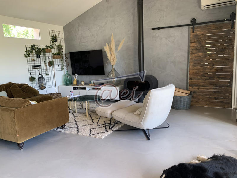 Villa - 190 m² - 6 pièces