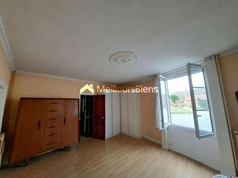 Maison ancienne - 105 m² - 9 pièces