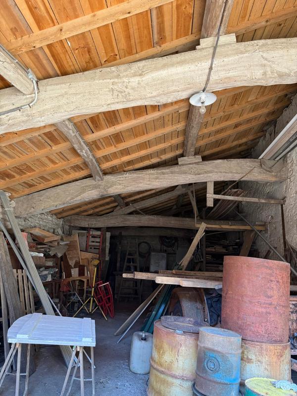 Maison - 377 m² - 6 pièces