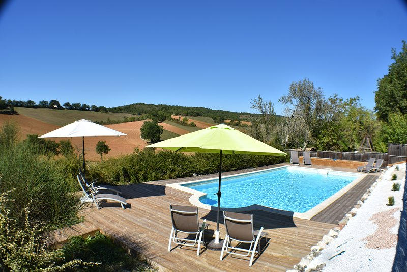 Maison - 246 m² - 9 pièces