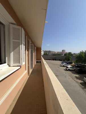 Appartement - 86 m² - 3 pièces