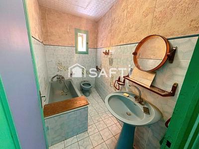 Maison - 207 m² - 7 pièces