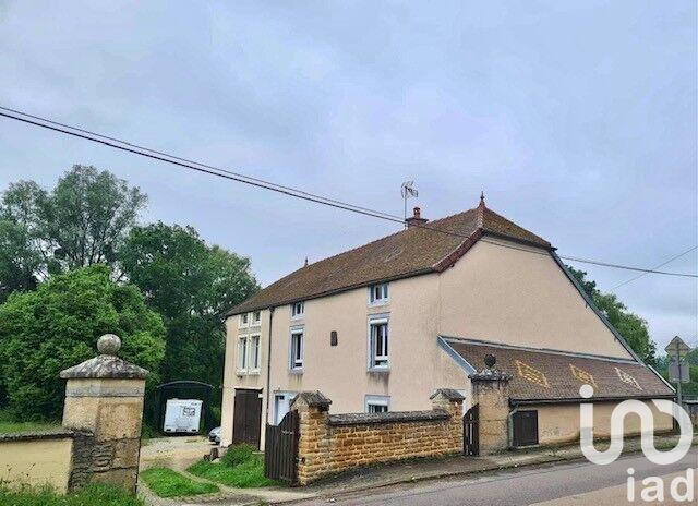 Maison de village - 141 m² - 5 pièces