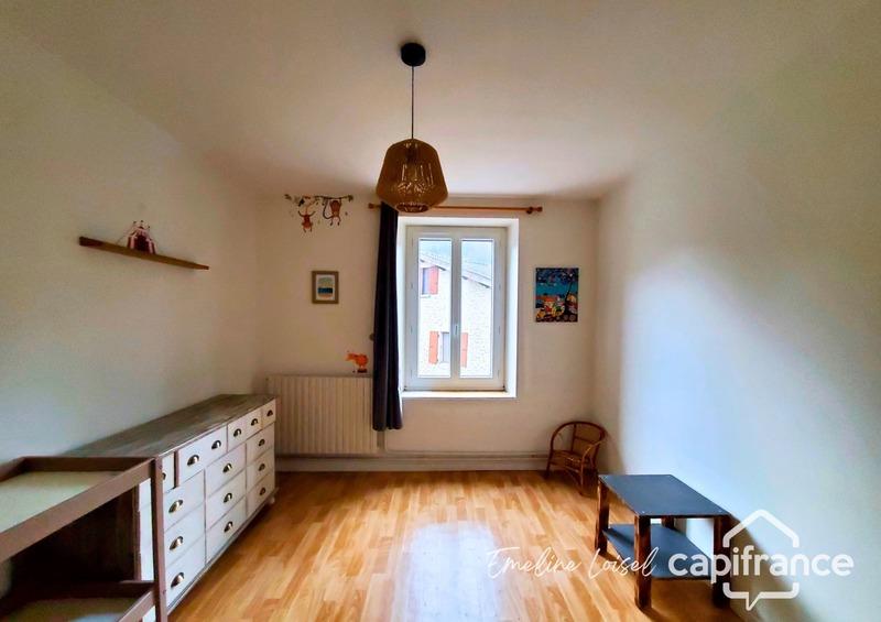 Appartement - 108 m² - 1 pièce