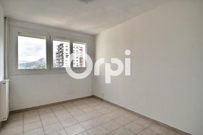 Appartement - 79 m² - 4 pièces
