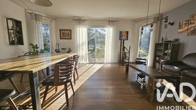 Maison - 109 m² - 4 pièces