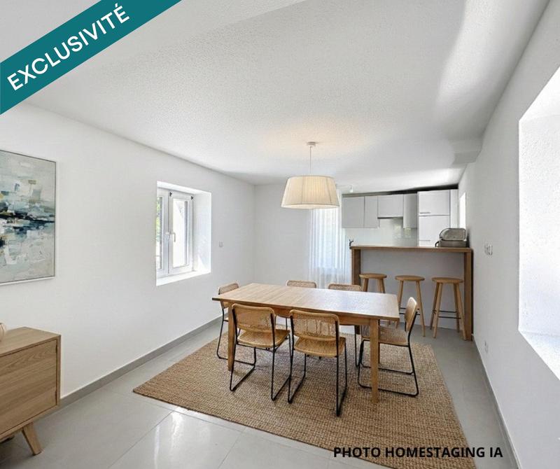 Maison - 217 m² - 7 pièces