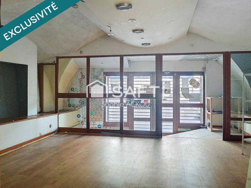 Local commercial - 88 m² - 3 pièces