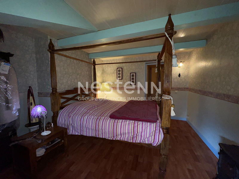 Maison - 273 m² - 10 pièces