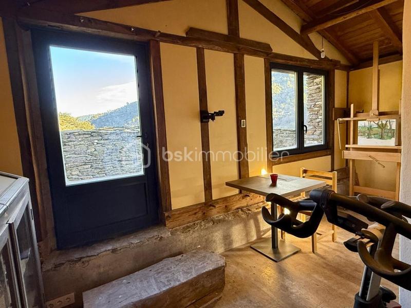 Mas - 90 m² - 5 pièces