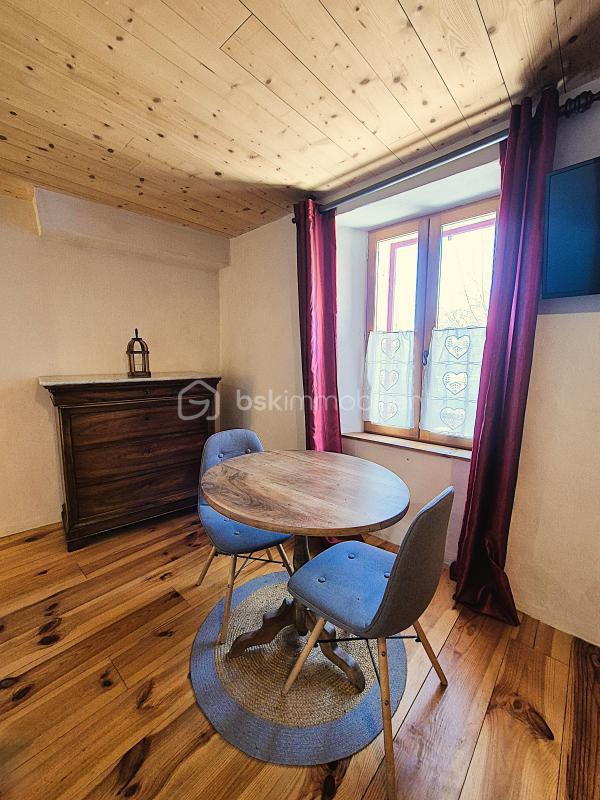 Immeuble - 240 m² - 10 pièces