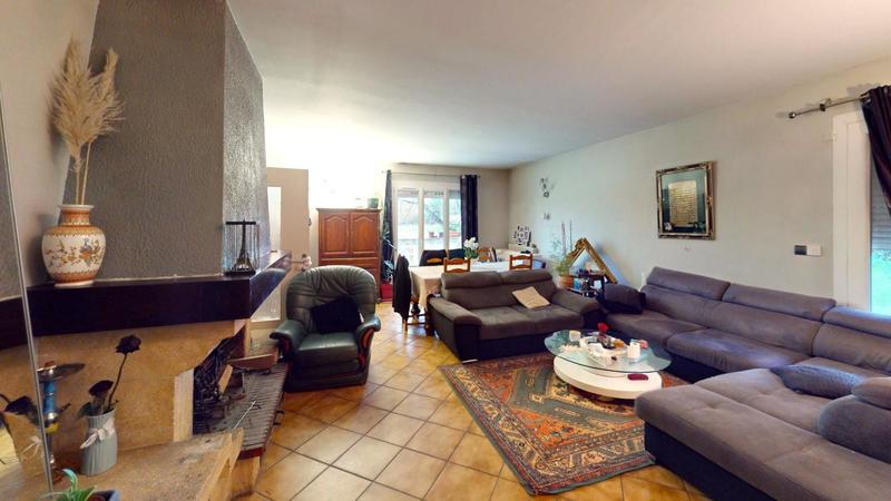 Maison - 175 m² - 6 pièces