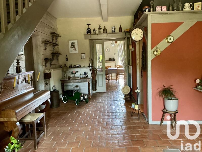 Maison de campagne - 470 m² - 8 pièces