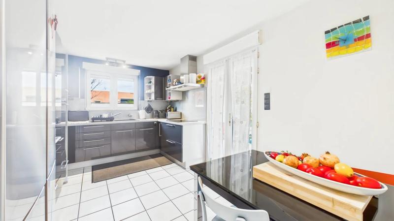 Maison - 185 m² - 6 pièces