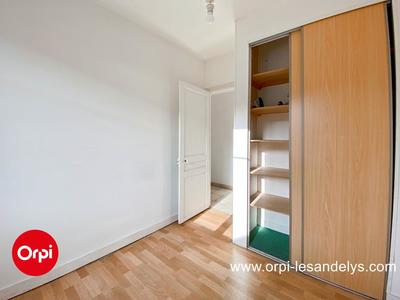 Appartement - 72 m² - 4 pièces