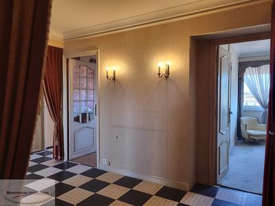 Appartement - 96 m² - 4 pièces