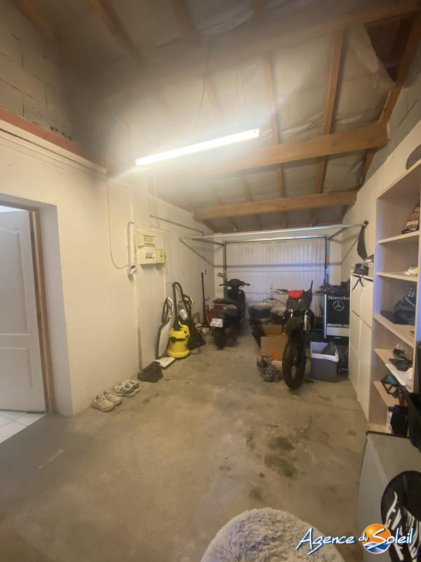 Villa - 104 m² - 5 pièces