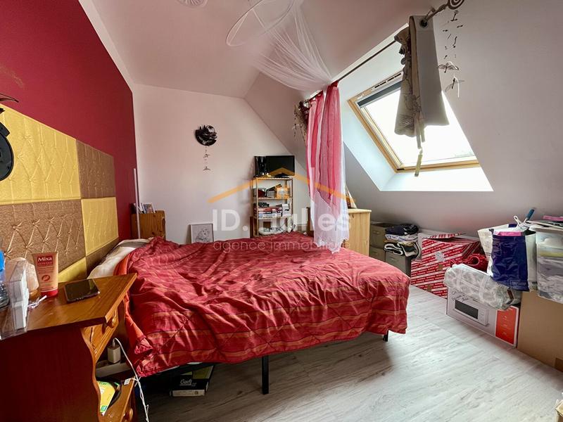 Maison - 101 m² - 5 pièces